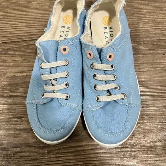 Vionic beach lace less shoes. Baby blue. Worn once. Sz 6 but fits like a 7. - Picture 6 of 6
